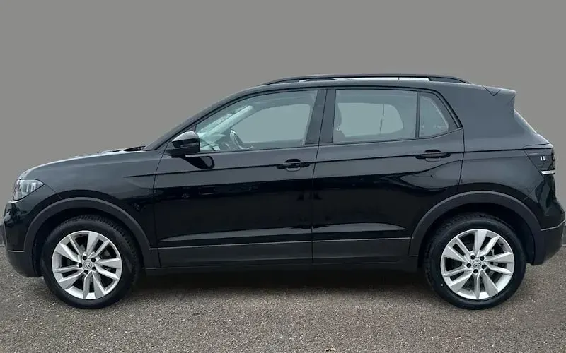 Used VW T-Cross SE 95 HP (69 kW) 2023 SUV