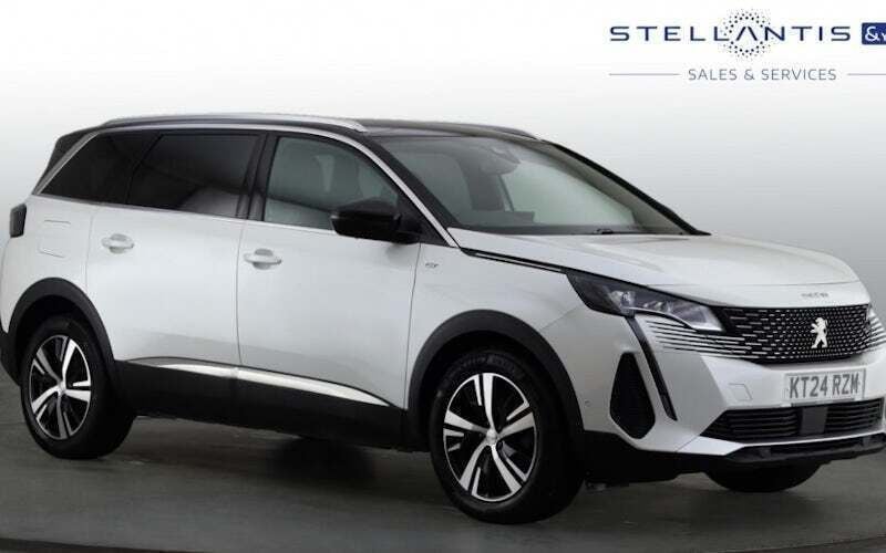 White Used 2024 Peugeot 5008 GTi MPV | £24,761 (Good price) - Image 1/4