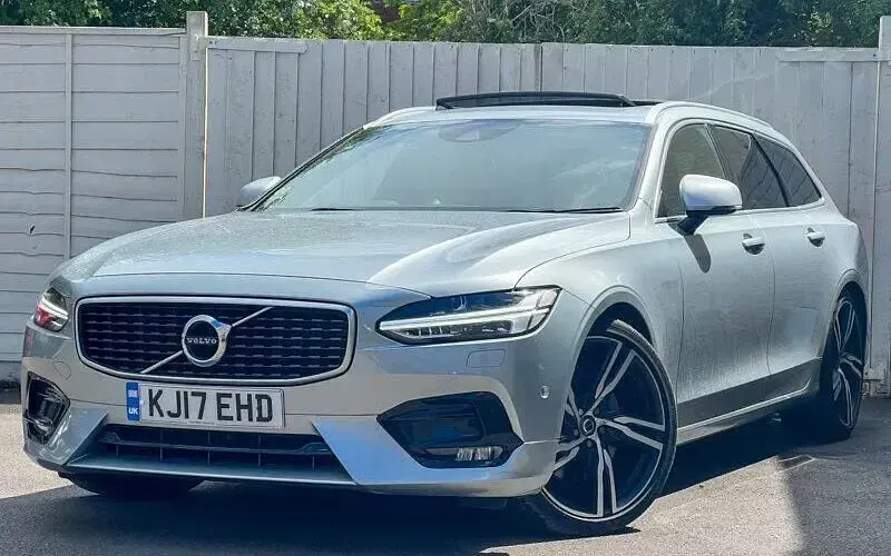 Usado Volvo V90 R-Design Pro 235 CV (172 kW) 2019 Familiar