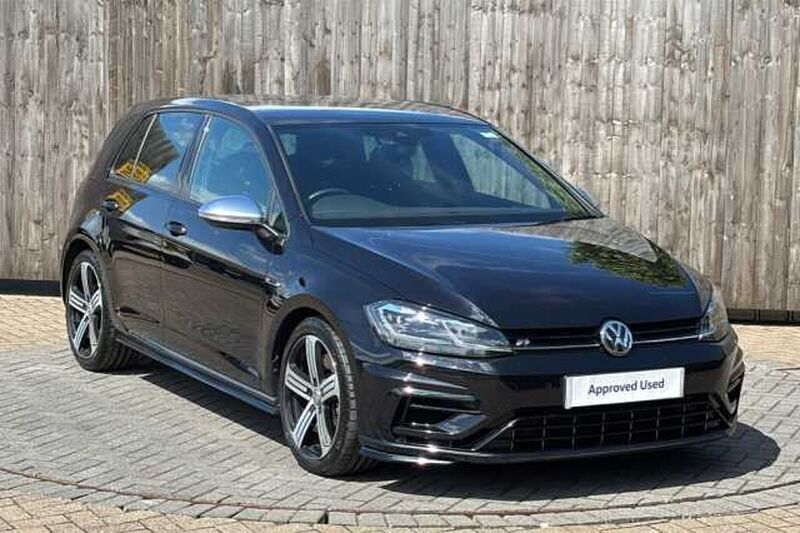 Used 2020 VW Golf VIII R | £27,499 - Image 1/4