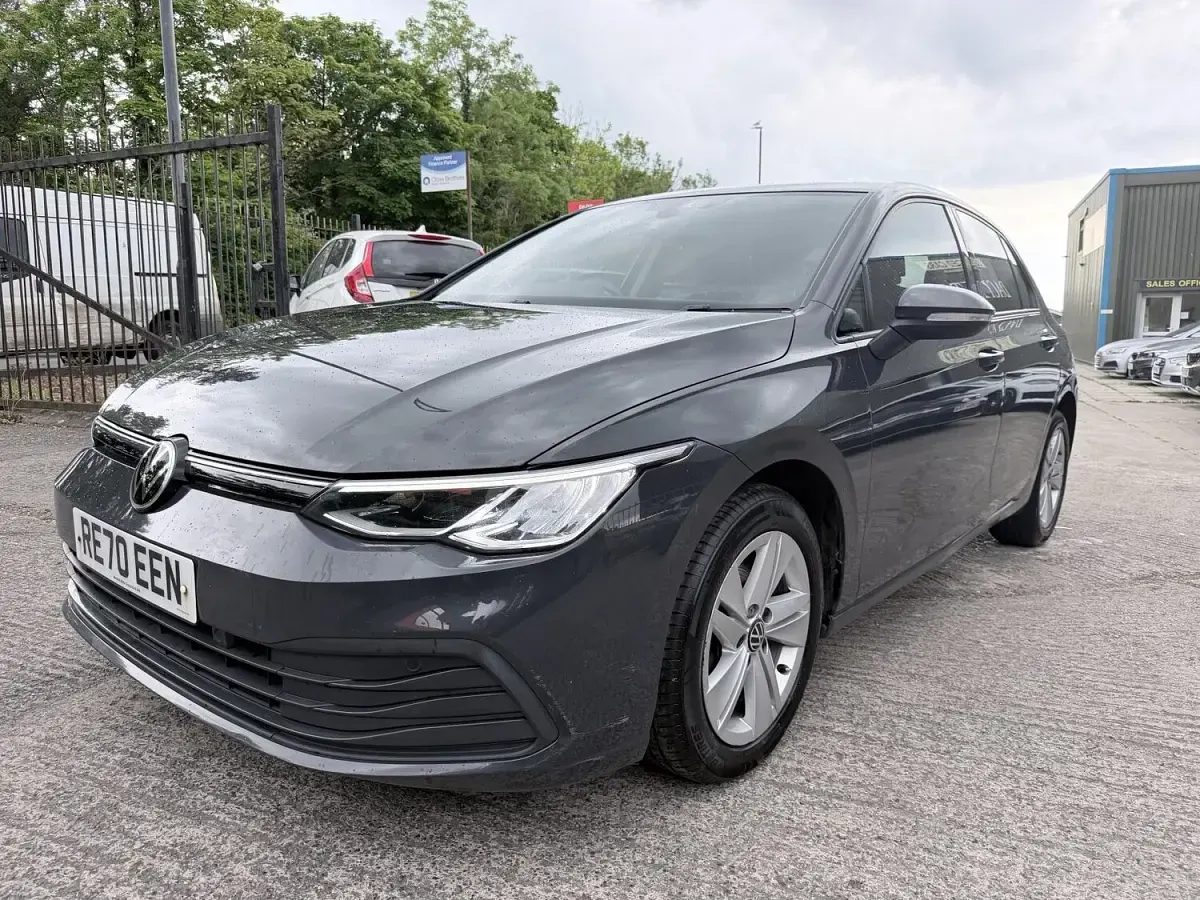 Used VW Golf VII Life 130 HP (95 kW) 2020 Grey Hatchback