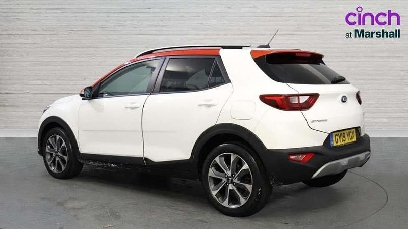 Used Kia Stonic 118 HP (86 kW) 2019 White SUV