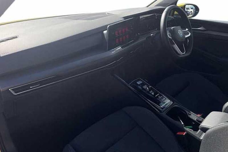 New VW Golf VIII 204 HP (150 kW) 2026