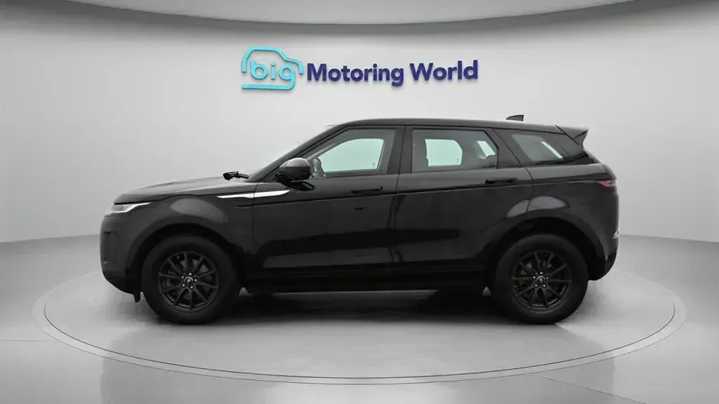 Used Land Rover Range Rover evoque S 163 HP (119 kW) 2021 Black SUV