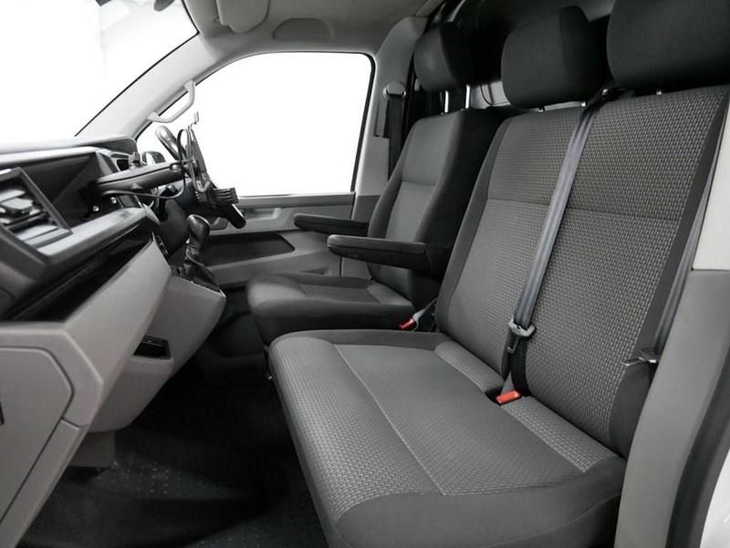 Used VW Transporter Highline 150 HP (110 kW) 2021 White Van