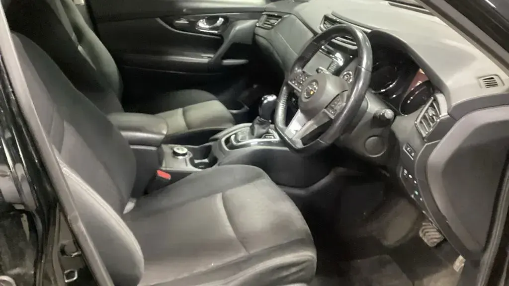 Used Nissan X-Trail N-Connecta 177 HP (130 kW) 2018 Black SUV