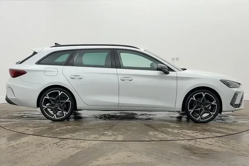 New Cupra Leon 150 HP (110 kW) 2026 White Estate