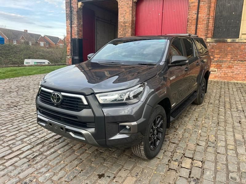 New Toyota HiLux 204 HP (150 kW) 2026 Grey Pickup