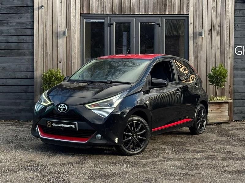 Black Used 2018 Toyota Aygo x-press Hatchback | £5,500 (Fair price) - Image 1/4