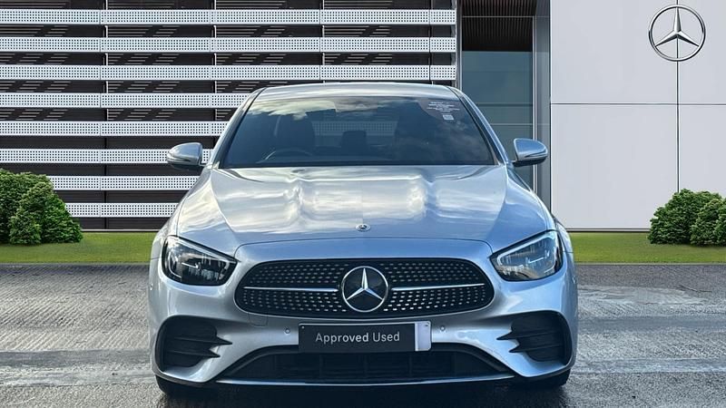 Used Mercedes E200 AMG line 197 HP (144 kW) 2022 Sedan