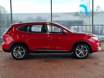Used MG HS Exclusive 162 HP (119 kW) 2022 Red SUV