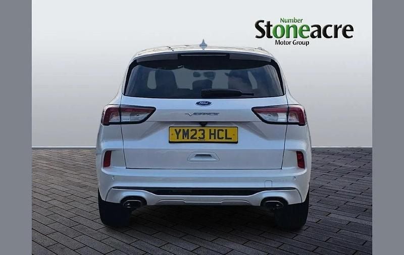Used Ford Kuga Vignale 222 HP (163 kW) 2023 White SUV