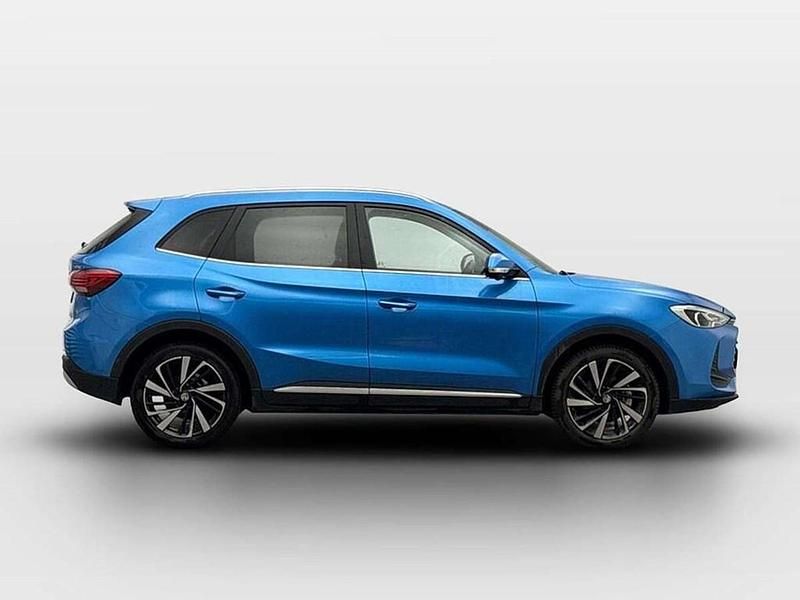 Usado MG ZS Trophy 196 HP (144 kW) 2025 Azul SUV