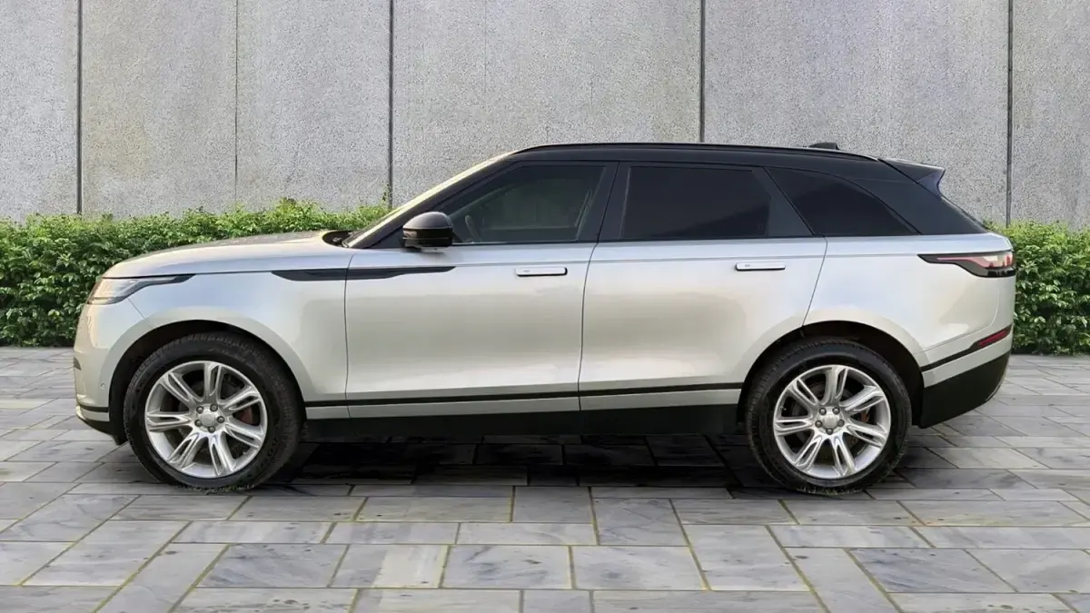 Used Land Rover Range Rover Velar SE 2017 Silver SUV