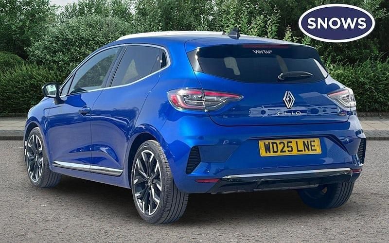 Gebraucht Renault Clio V Techno 143 PS (105 kW) 2024 Blau Kleinwagen