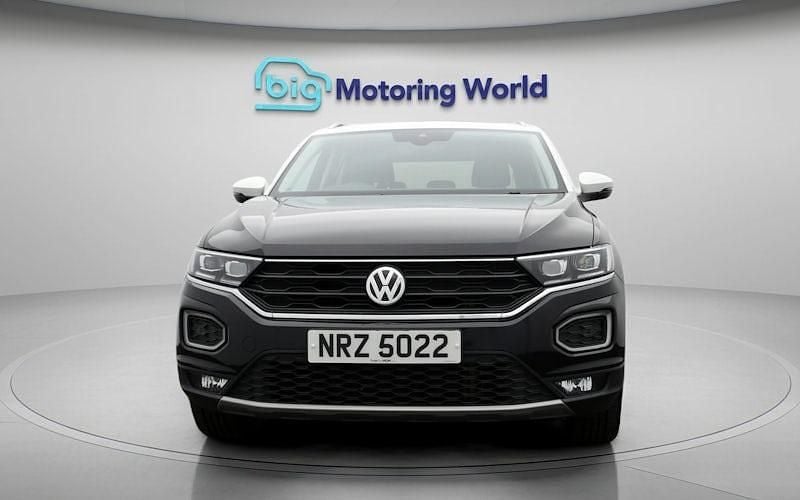 Usado VW T-Roc Design 116 HP (85 kW) 2020 SUV