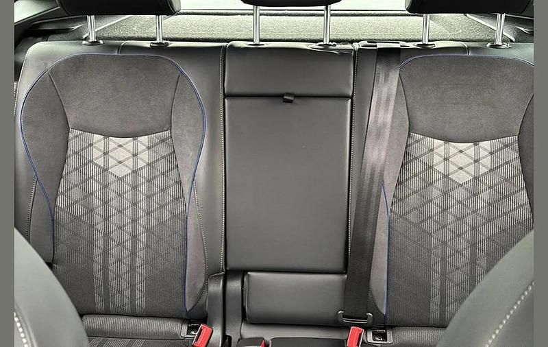 Used VW Tiguan R-line 147 HP (108 kW) 2025 Blue SUV