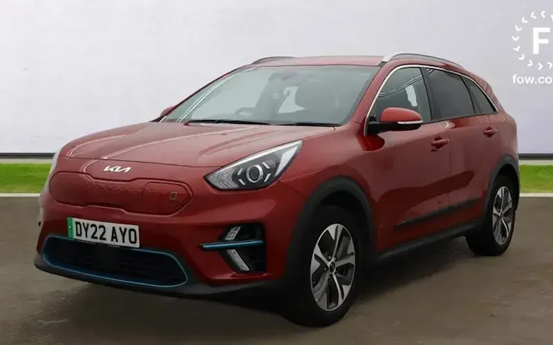 Used Kia e-Niro 150 kW (204 HP) 2022 Red SUV
