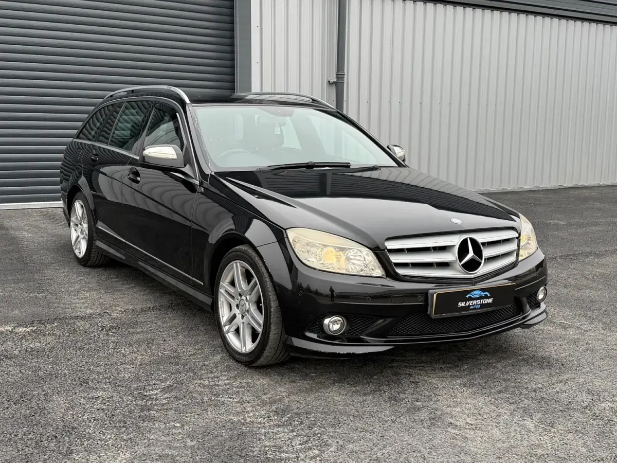 Usado Mercedes C180 2008 Preto Carrinha