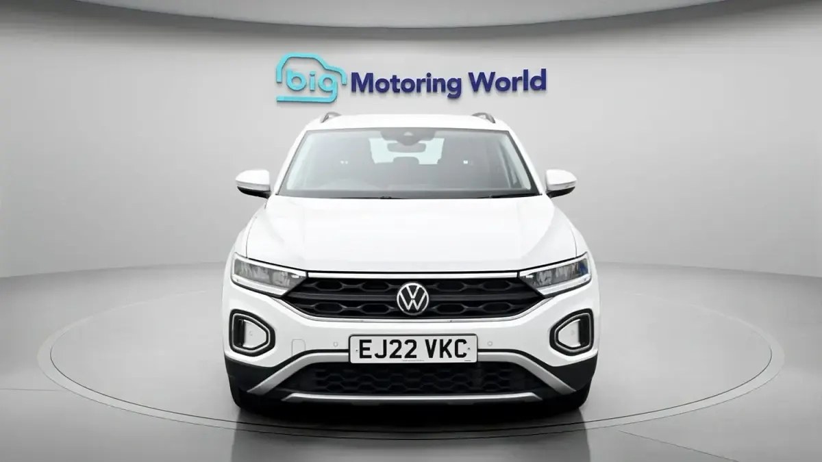 Used VW T-Roc S 110 HP (80 kW) 2022 White SUV