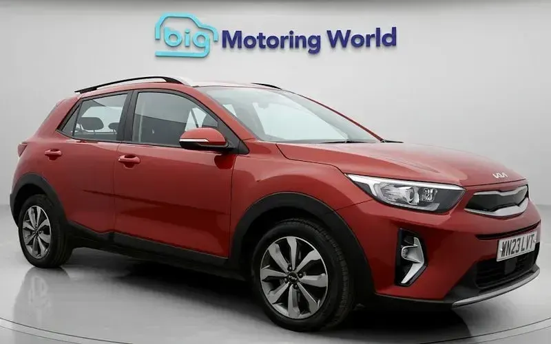 Gebraucht Kia Stonic 101 PS (74 kW) 2023 SUV