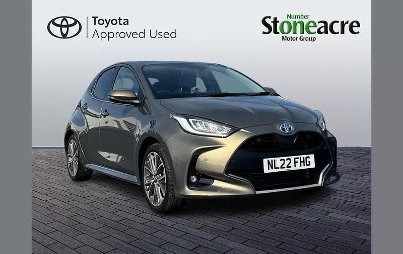 Other Used 2022 Toyota Yaris Hybrid Hatchback | £18,000 (Fair price) - Image 1/2