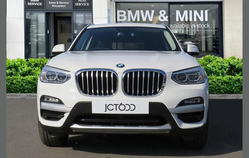 Used BMW X3 xLine 180 HP (132 kW) 2019 White SUV