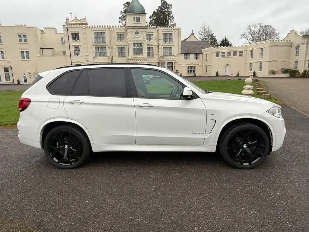 Begagnad BMW X5 M Sport 258 HK (189 kW) 2014 Vit SUV