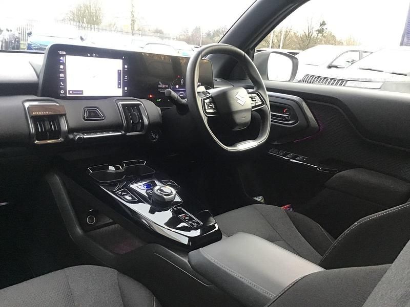 Used Suzuki Vitara 2025 Pearl  arctic white SUV