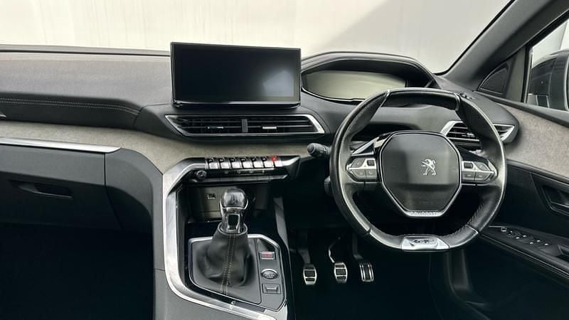 Used Peugeot 5008 GT 130 HP (95 kW) 2021 Grey SUV