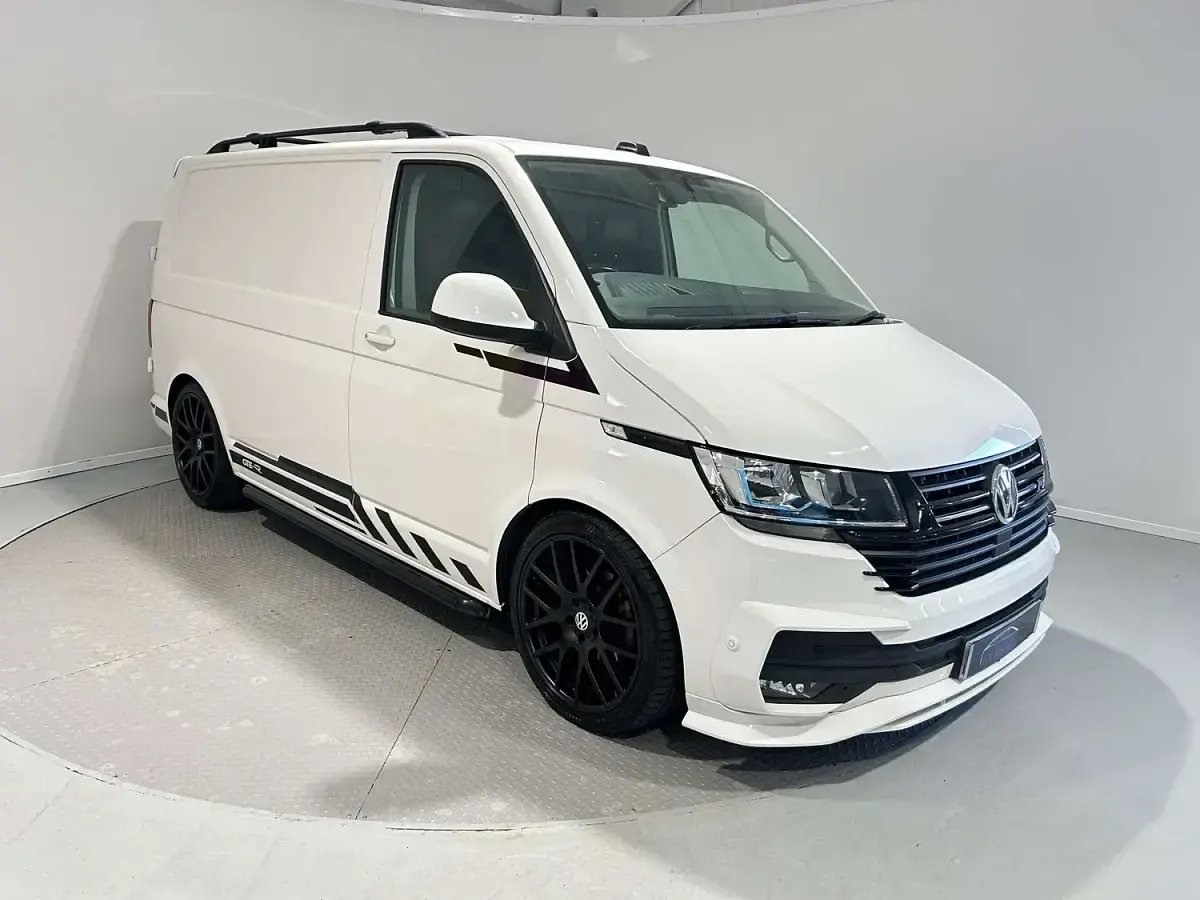 Used VW Transporter Highline 150 HP (110 kW) 2021 White Van