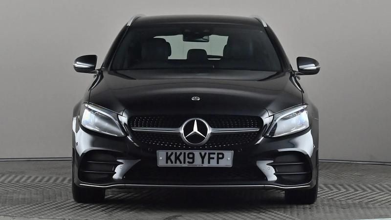 Used Mercedes C300 AMG Line Premium 258 HP (189 kW) 2019 Black Estate
