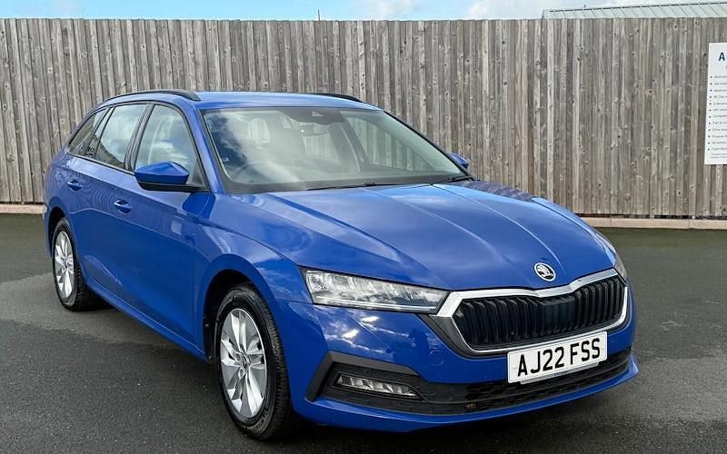 Blue Used 2022 Skoda Octavia SE Technology Estate | £12,575 (Fair price) - Image 1/4