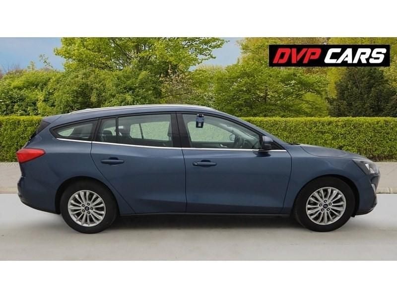 Used Ford Focus Titanium 150 HP (110 kW) 2021 Blue Estate