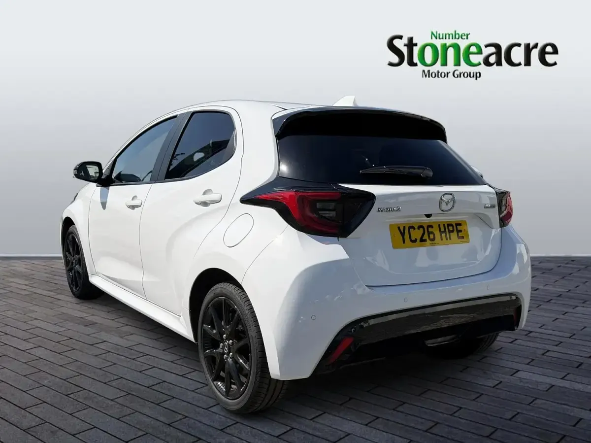 Używany Mazda 2 Homura-Line 116 KM (85 kW) 2026 Biały Hatchback