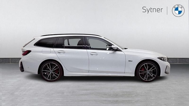 Used BMW 330e M Sport 288 HP (211 kW) 2022 White Estate