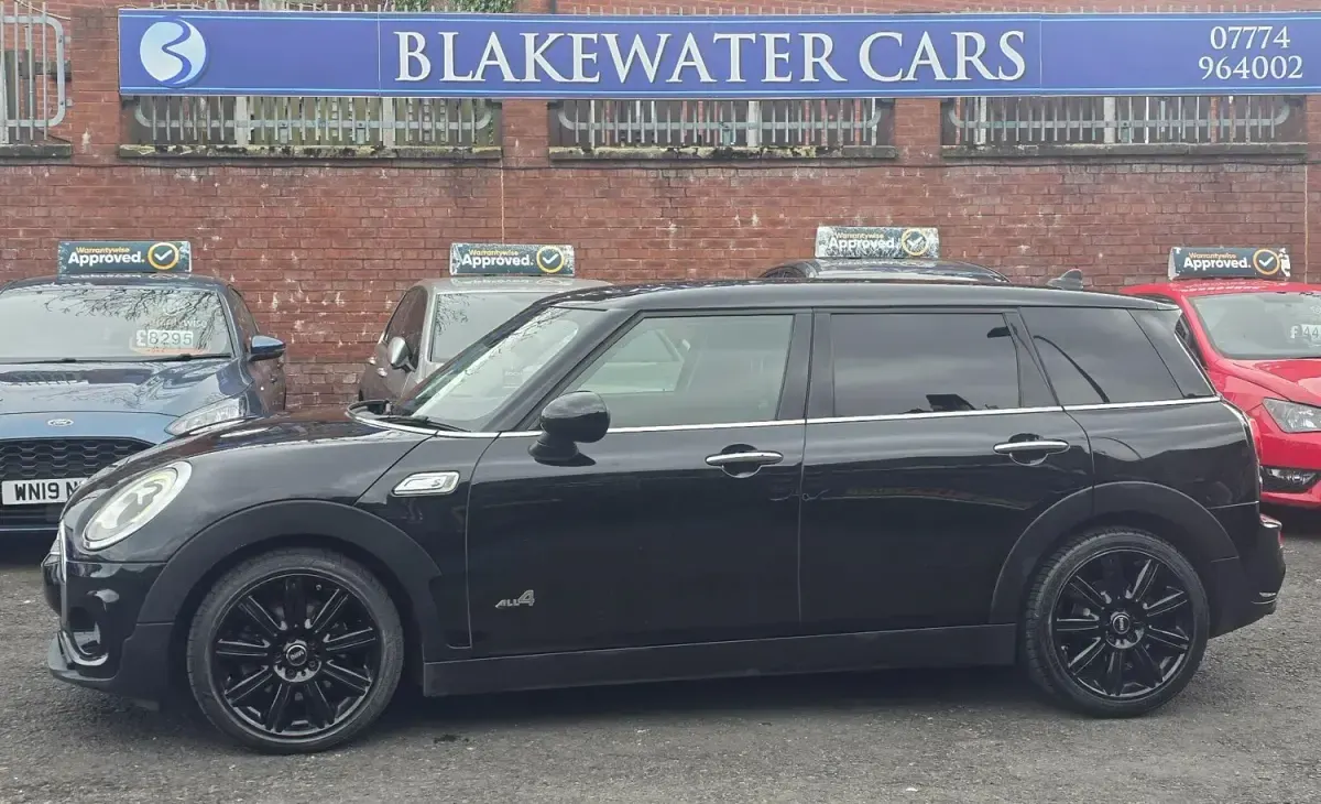 Używany Mini Cooper Clubman 2017 Czarny Kombi