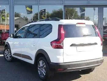 Used Dacia Jogger Expression 109 HP (80 kW) 2023 White MPV