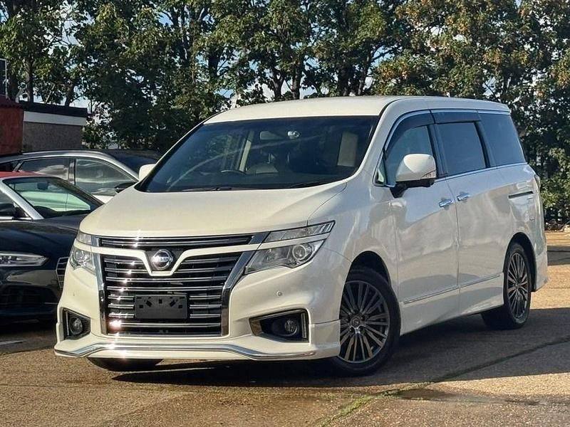 Used Nissan Elgrand 2025 White MPV