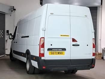Used Renault Master Business 2021 White MPV