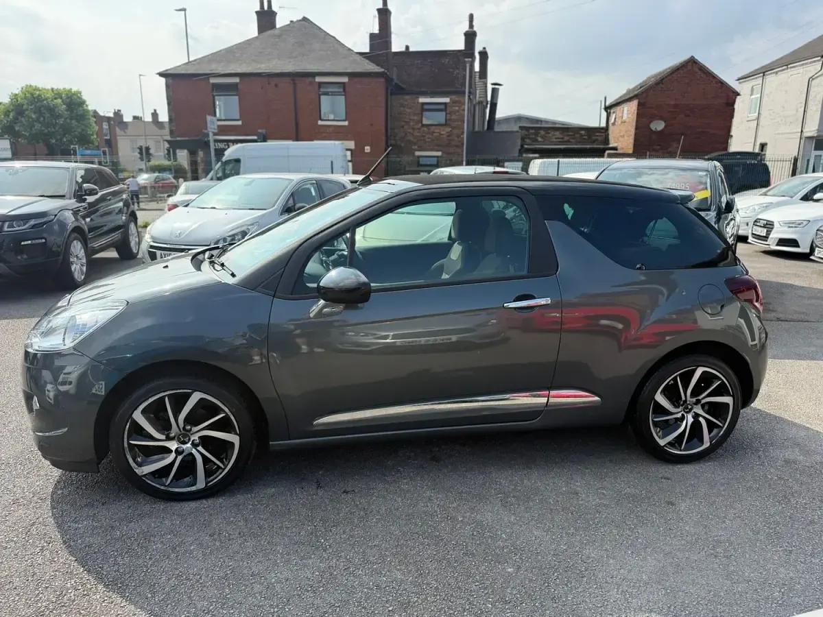 Used DS Automobiles DS3 Prestige 2018 Grey Cabriolet