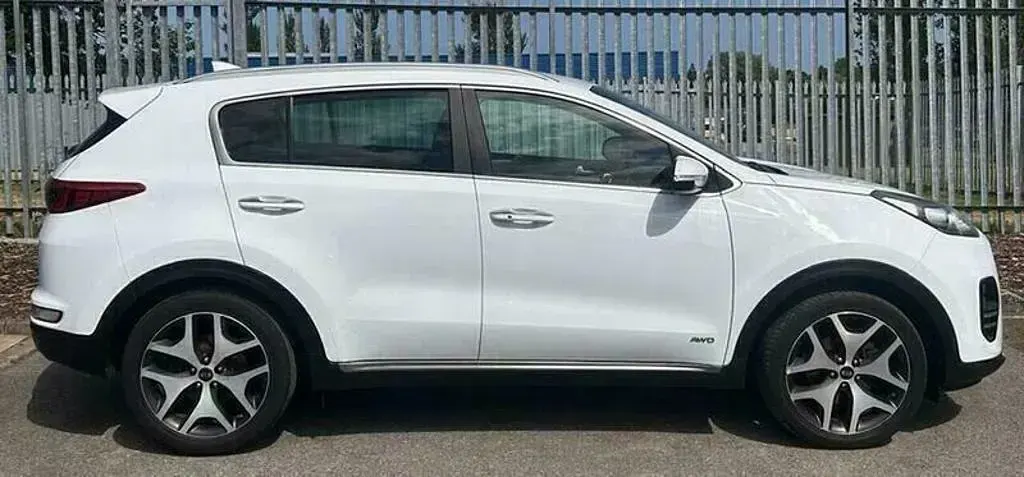 Used Kia Sportage GT-Line 174 HP (127 kW) 2018 White SUV