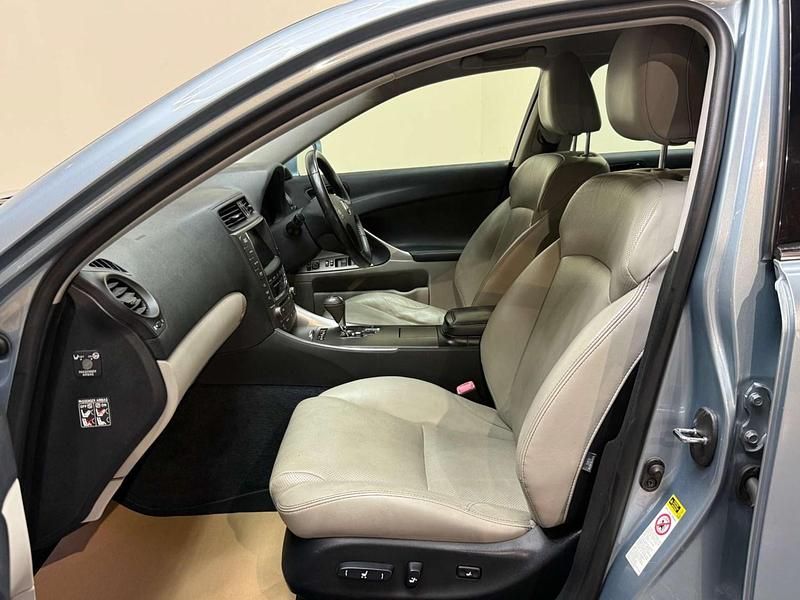 Used Lexus IS250 2010 Blue Sedan