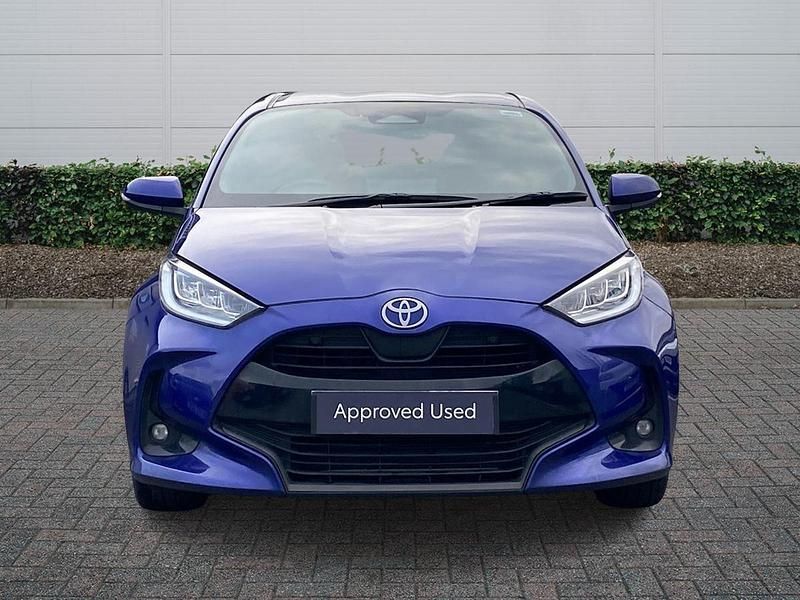 Used Toyota Yaris Hybrid 2025 Blue Hatchback