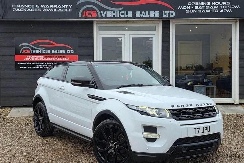 Used Land Rover Range Rover evoque Dynamic 190 HP (139 kW) 2013 White Coupe