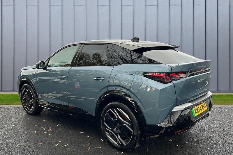 Used Peugeot e-3008 GT 152 kW (207 HP) 2024 Blue SUV