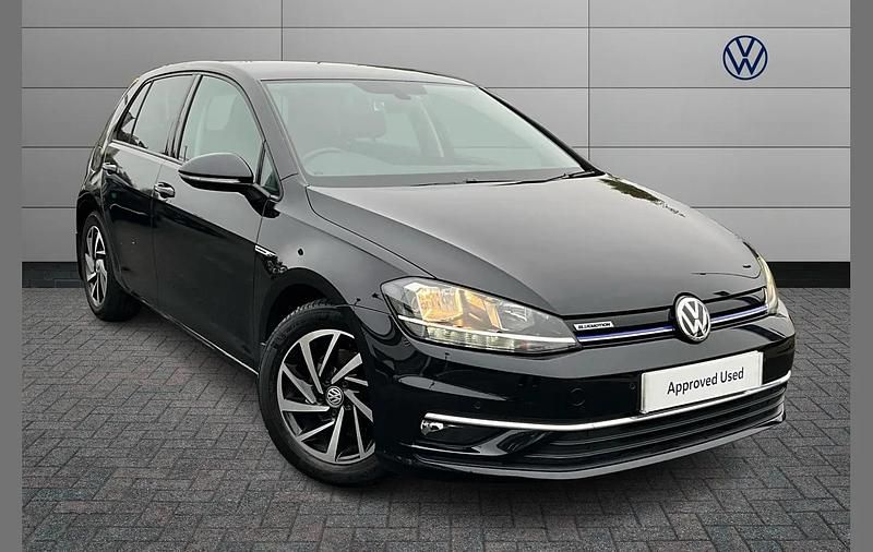 Black Used 2019 VW Golf VII Match Hatchback | £15,471 (Fair price) - Image 1/4