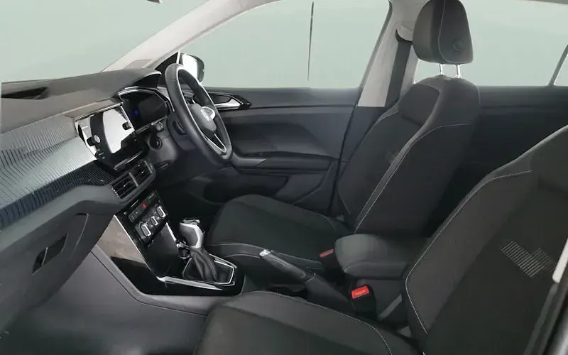 Usado VW T-Cross Black Edition 110 HP (80 kW) 2024 SUV