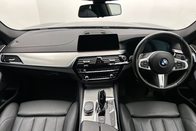Used BMW 520 M Sport 190 HP (139 kW) 2019 Blue Sedan