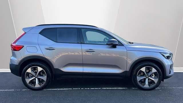 New Volvo XC40 Plus 197 HP (144 kW) 2026 SUV